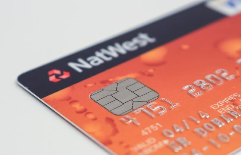 cuántos números tiene una tarjeta de crédito network