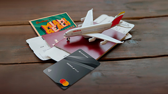 Con la la tarjeta Santander Iberia Icon consigue 10% de descuento en vuelos Iberia.