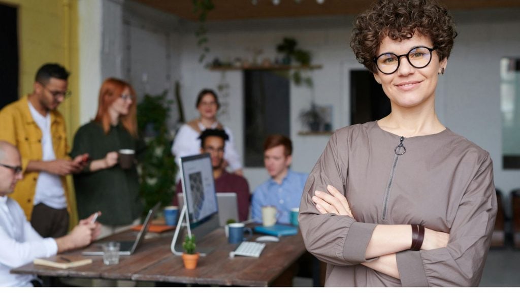 Descubre cómo el coaching financiero puede ayudarte a alcanzar tus metas económicas con una mejor planificación.